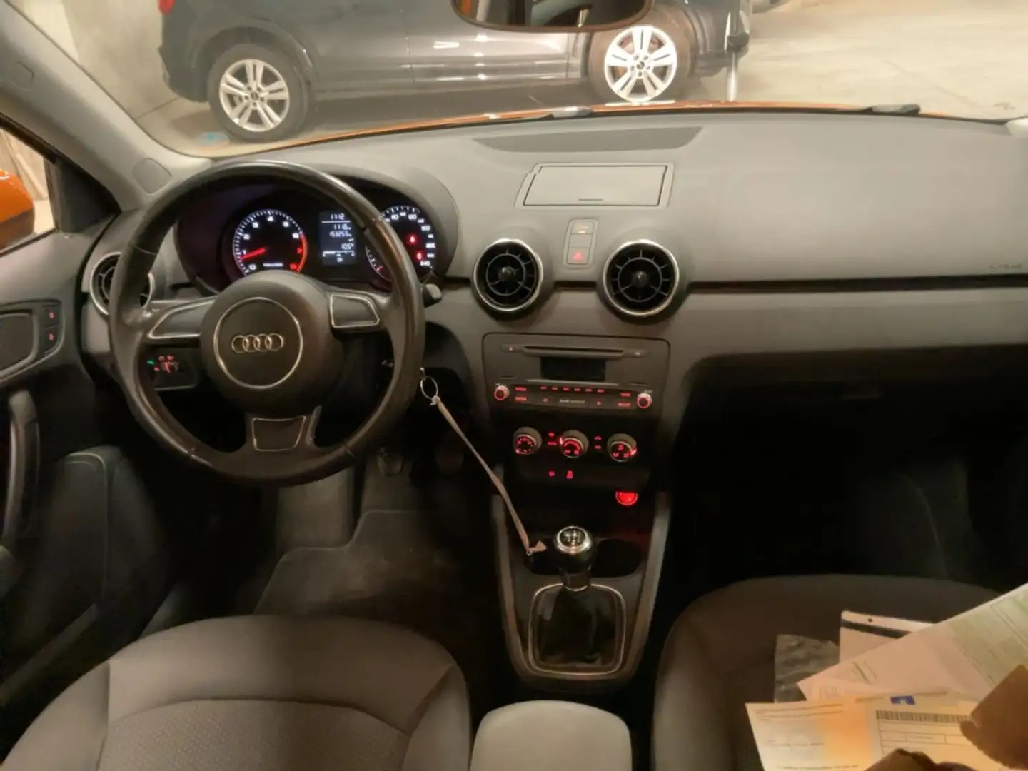 Audi A1 1.4 TFSI Attraction Orange - 2