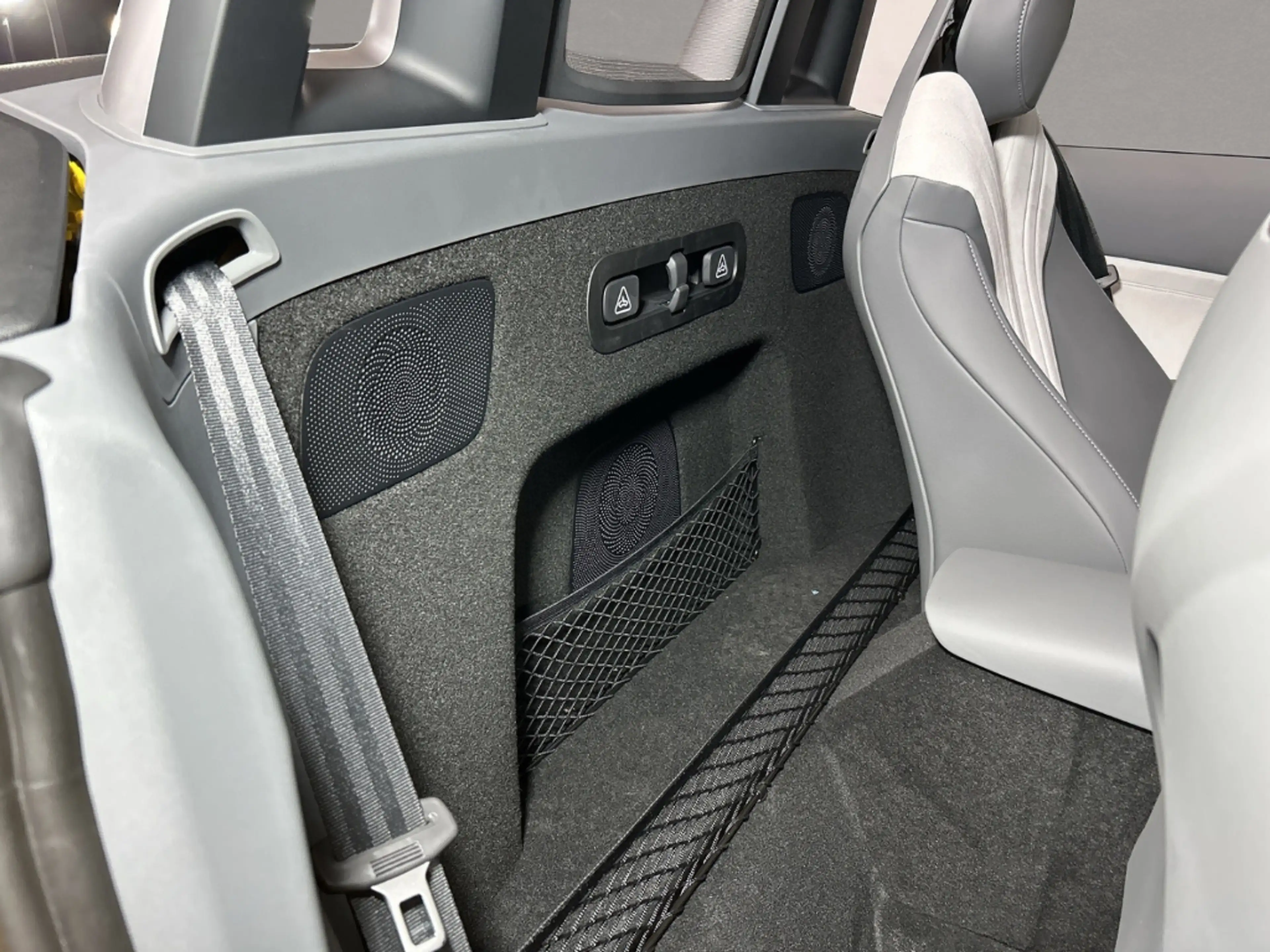 MG Cyberster Xpower AWD Memory Sitze, Soundsystem, 360* Kamera, — photo 5