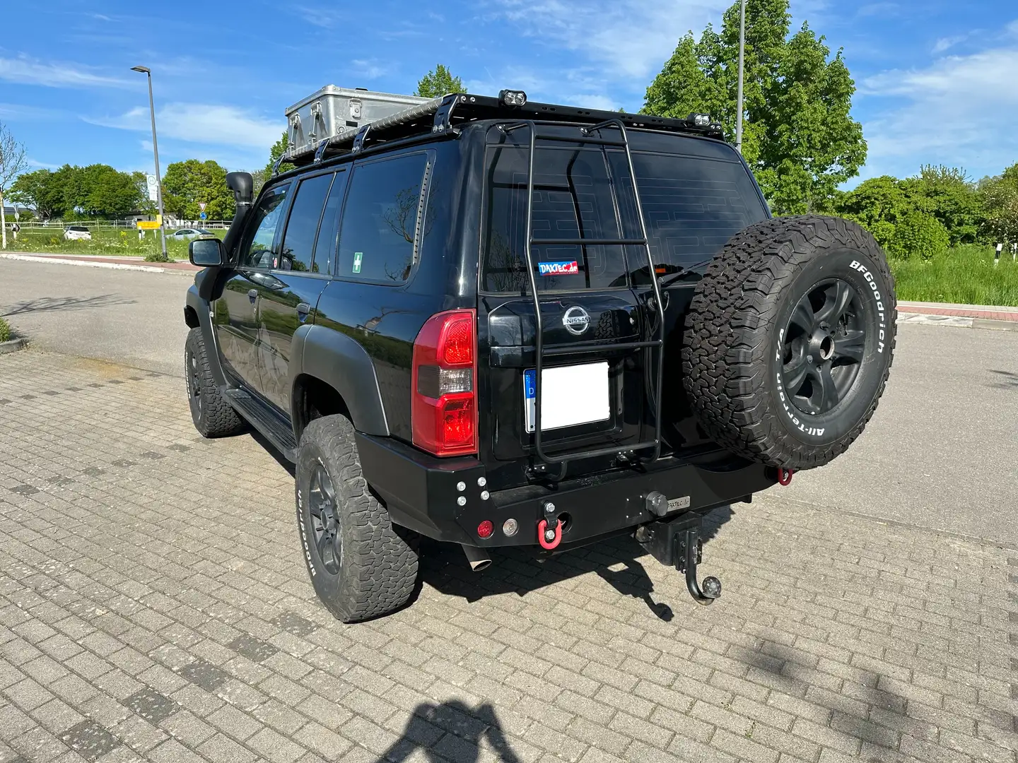 Nissan Patrol GR Y61 Schwarz - 2