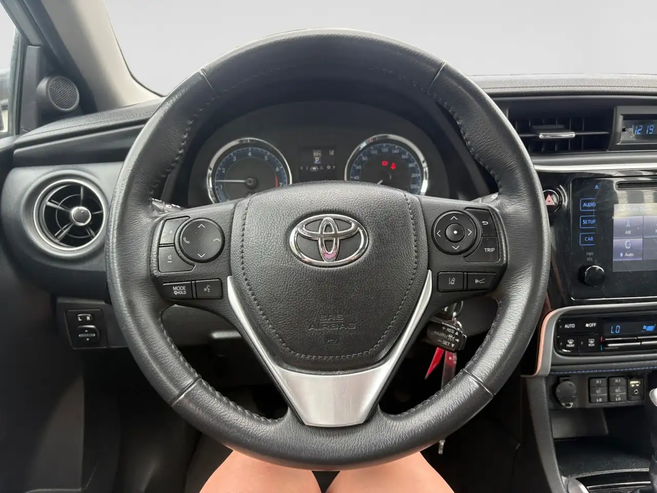 Toyota Corolla снимка Toyota Corolla
