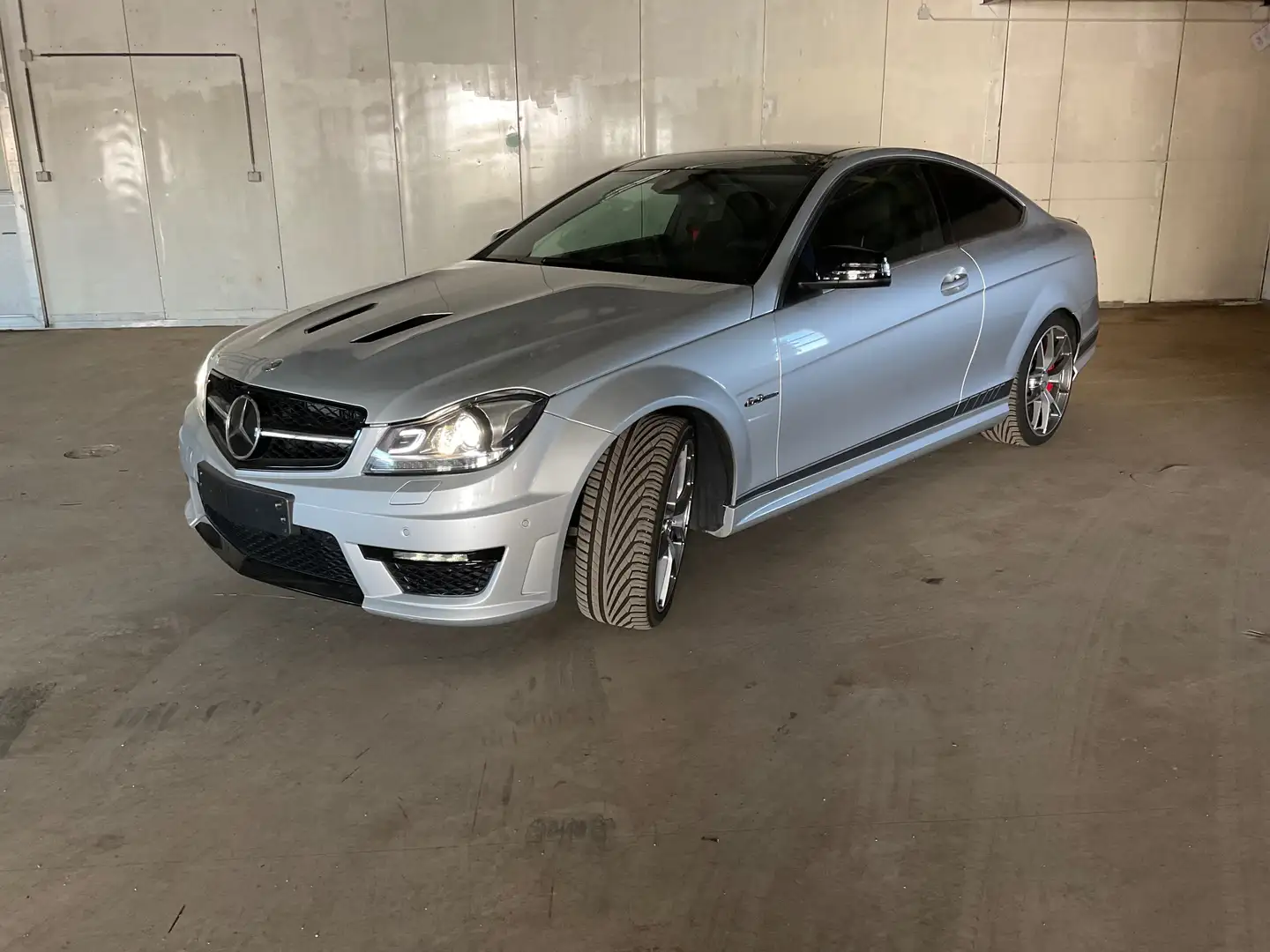 Mercedes-Benz C 63 AMG C 63 AMG Edition 507 (204.377) Grau - 2
