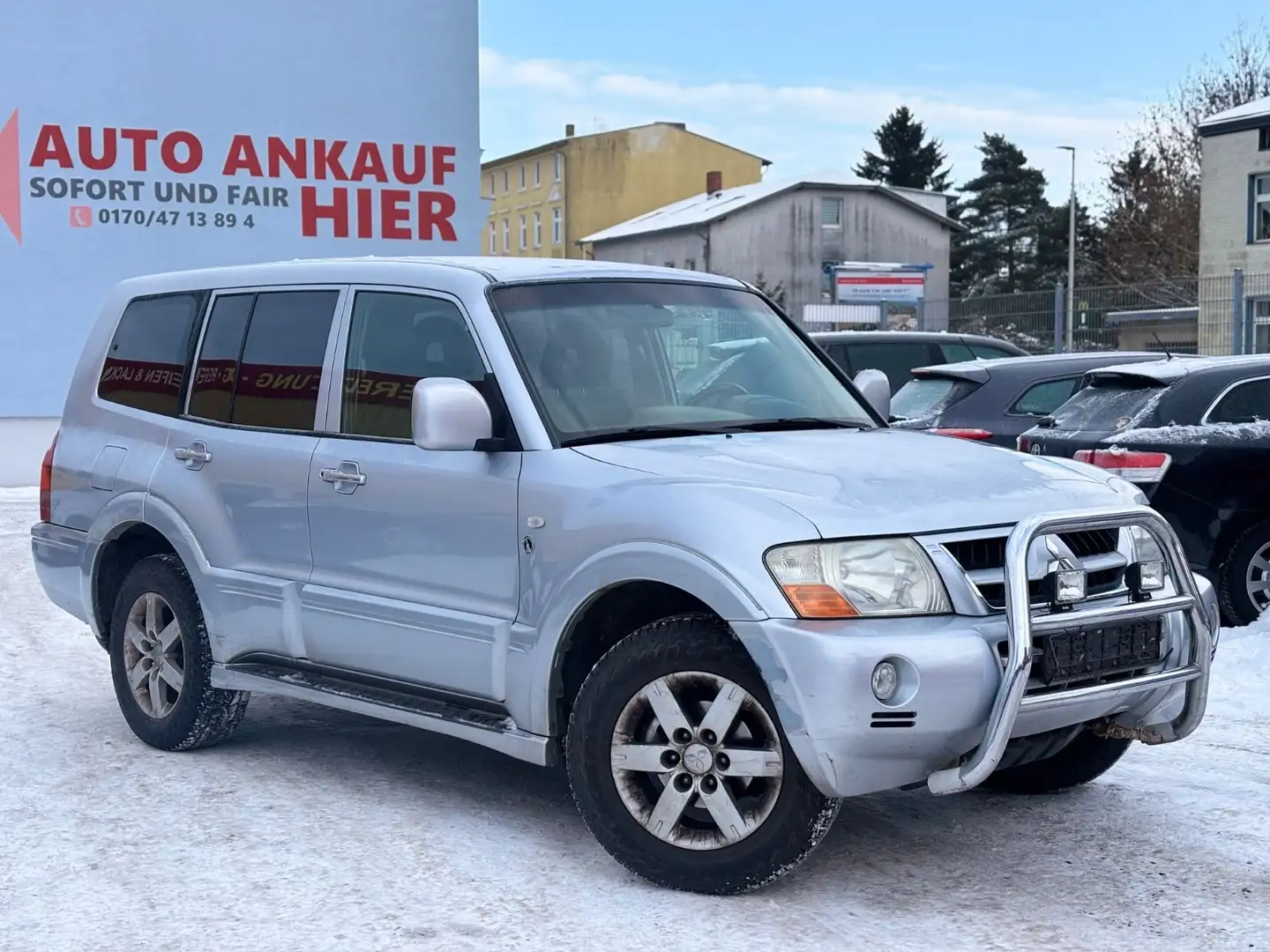 Mitsubishi Pajero 3.2 DI-D 7-Sitzer, ERST 137.765km,KLIMA Silber - 1