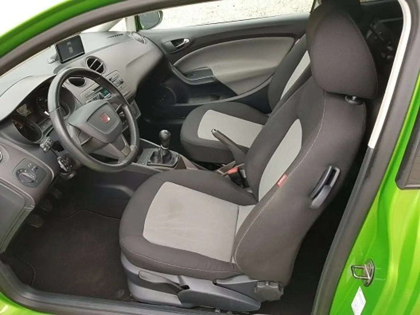 SEAT Ibiza SC 1.4 16V Style Yeşil - 2