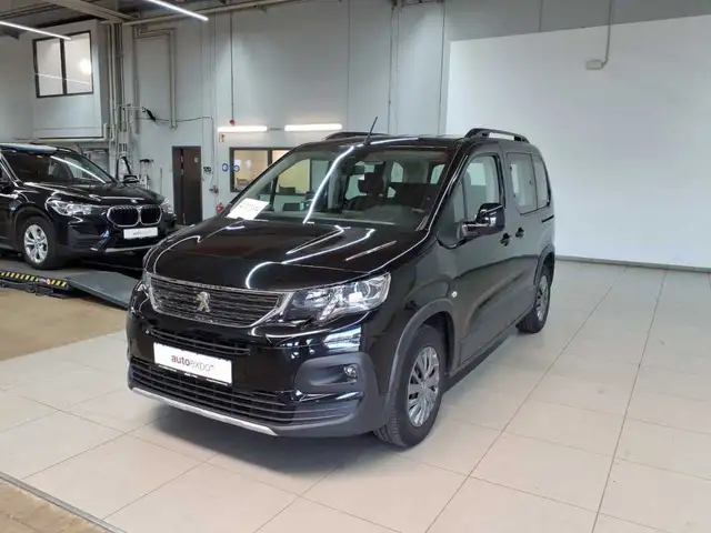 Peugeot Rifter view 7