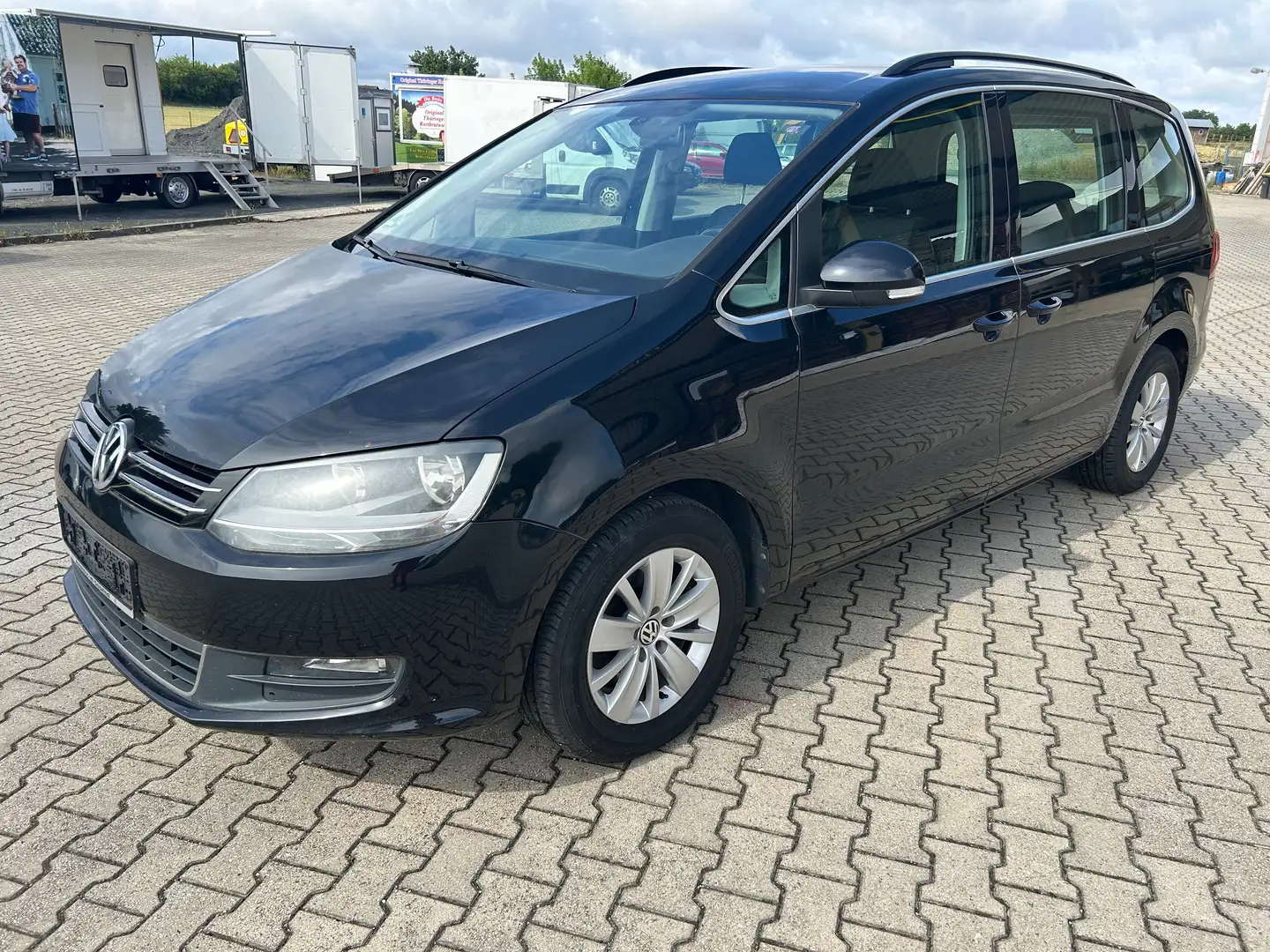 Volkswagen Sharan Sharan Diesel 2.0 TDI Comfortline, Navi,8 x Reifen Schwarz - 2