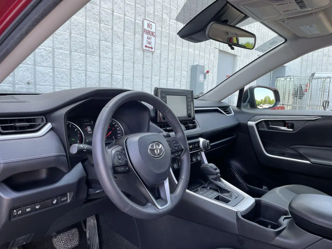 Toyota RAV 4 снимка Toyota RAV 4
