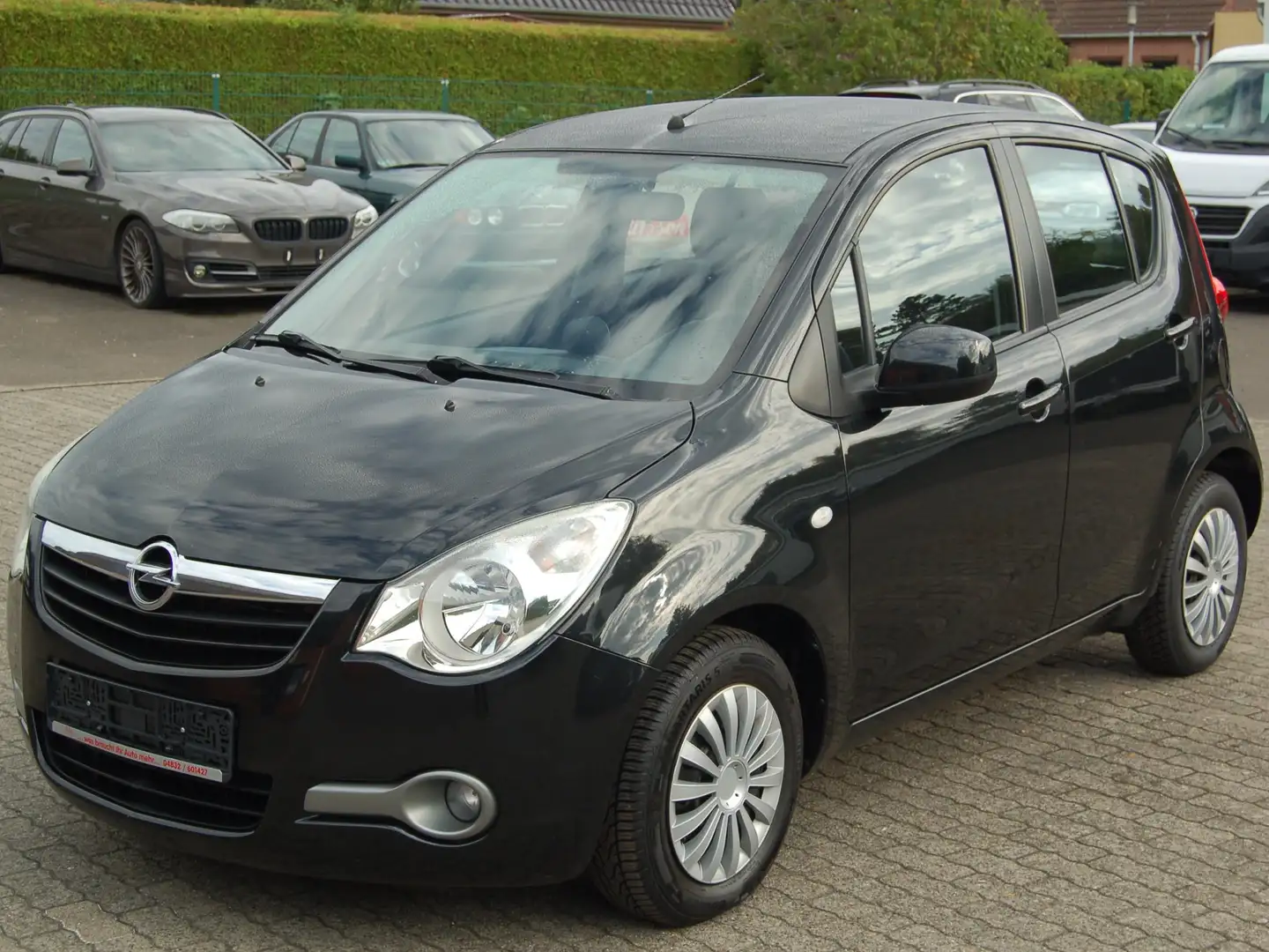 Opel Agila Edition wenig Kilometer Schwarz - 1