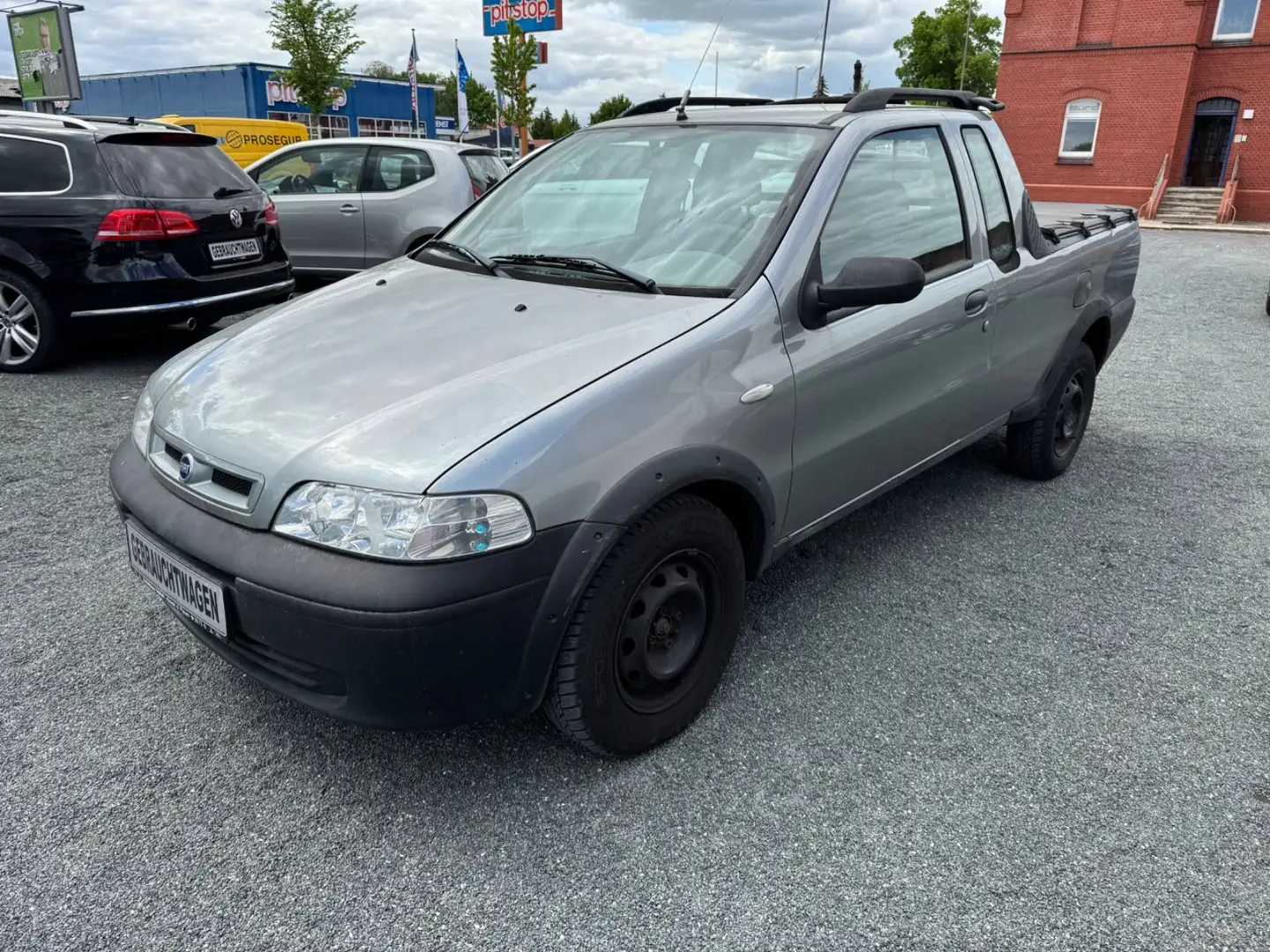 Fiat Strada 1.9 JTD Сірий - 2