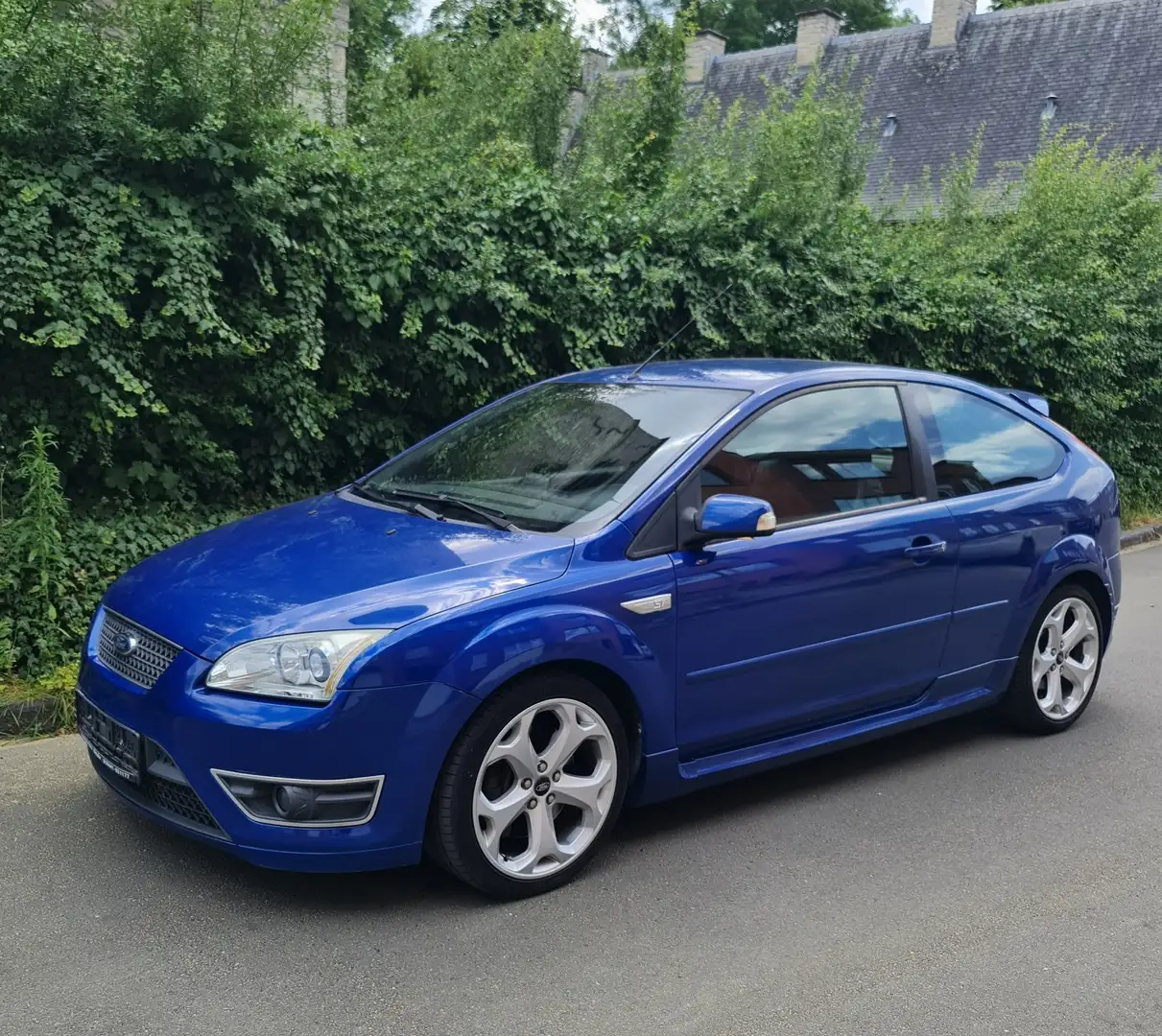 Ford Focus ST 2.5i 20v Turbo+Clim+Cuir+Xenon+Keyless+PDC Blauw - 1