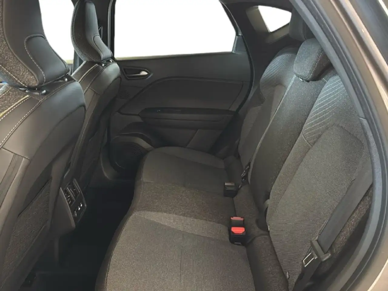 Renault Captur 1.6 E-Tech full hybrid Techno 145cv auto, миниатюра 15