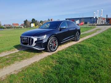 SQ8 TDI quattro tiptronic, Pano, B&O, Matrix, 360 Grad, Scheckheftgepflegt, abgeschlossene HERSTELLER-Garantie  1. Hand