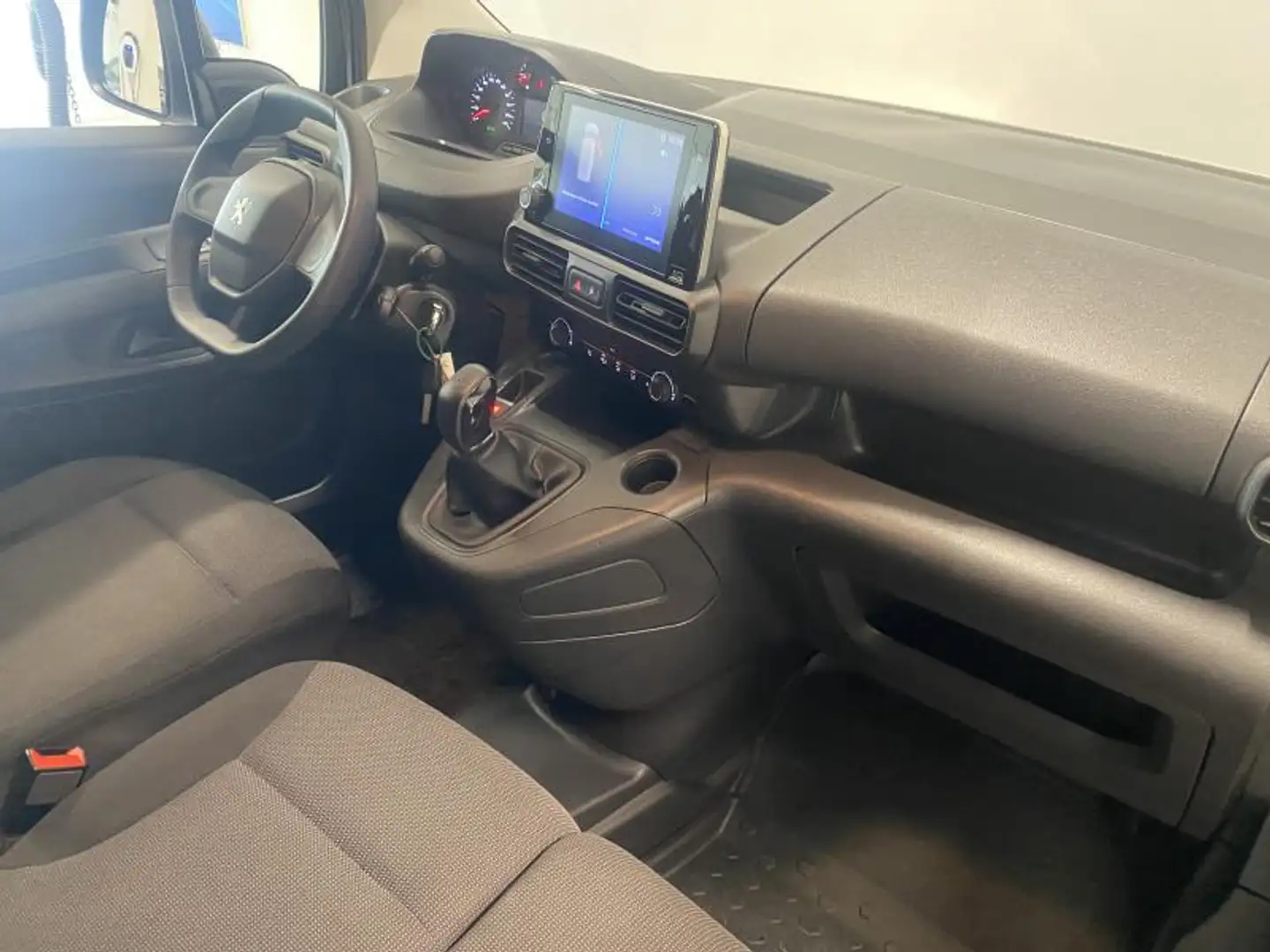 Peugeot Partner Premium Wit - 2
