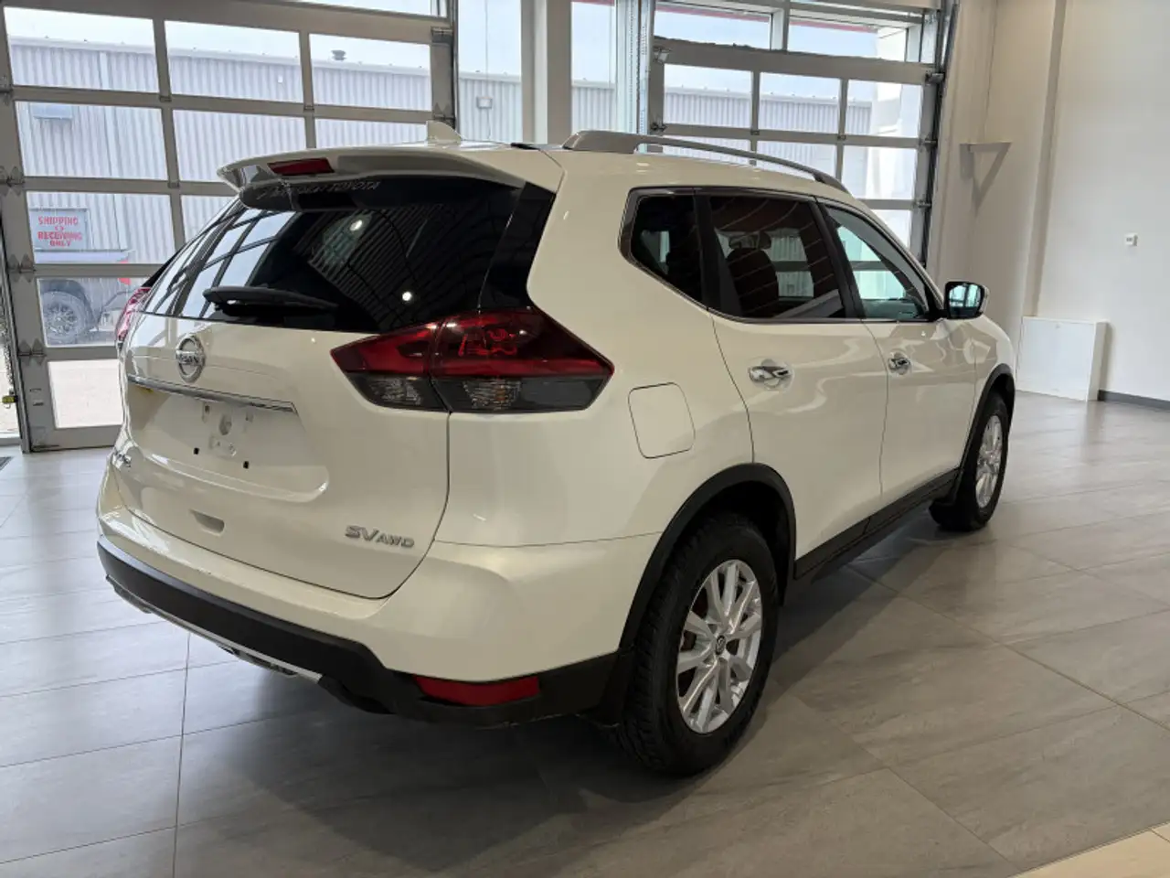 Nissan Rogue снимка Nissan Rogue