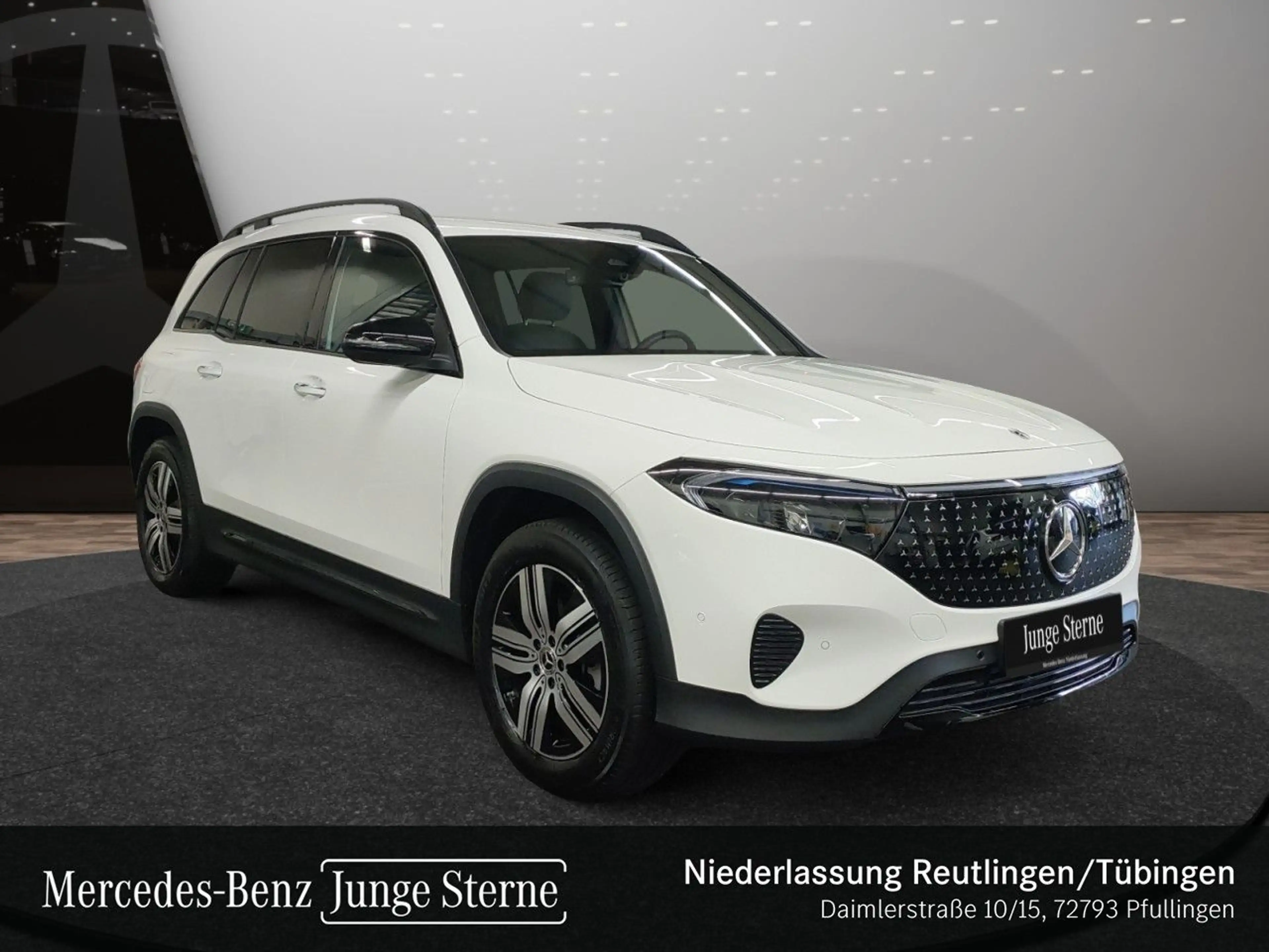 Mercedes-Benz EQB 250 ELECTRICART+NIGHT+PLUS-PAKET+AHK+KAMERA — photo 5
