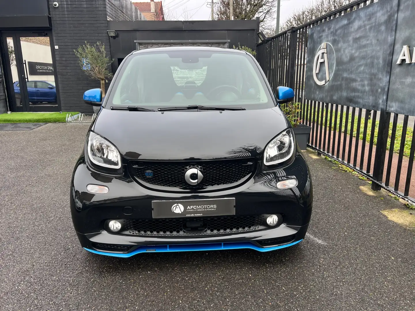 smart forTwo electric drive / EQ (453.391) Schwarz - 2