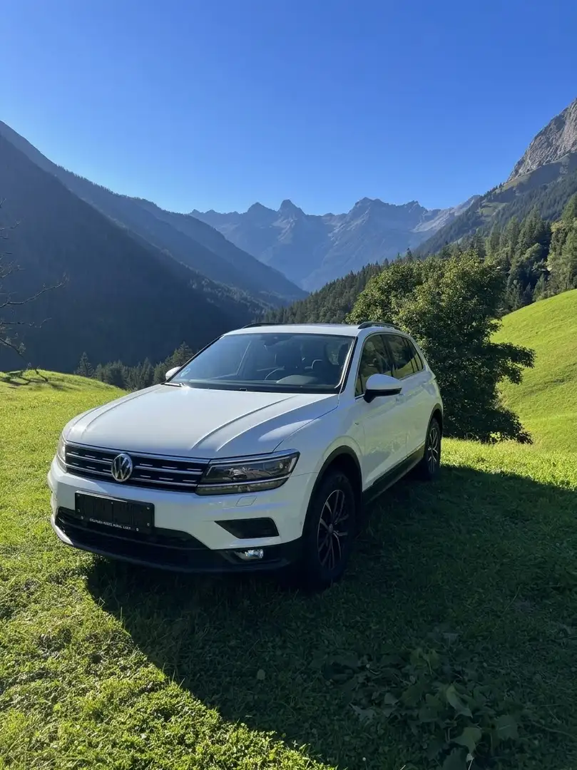 Volkswagen Tiguan 2,0 TDI SCR 4Motion Sky DSG - 1