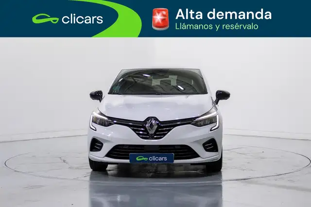 Renault Clio view 2