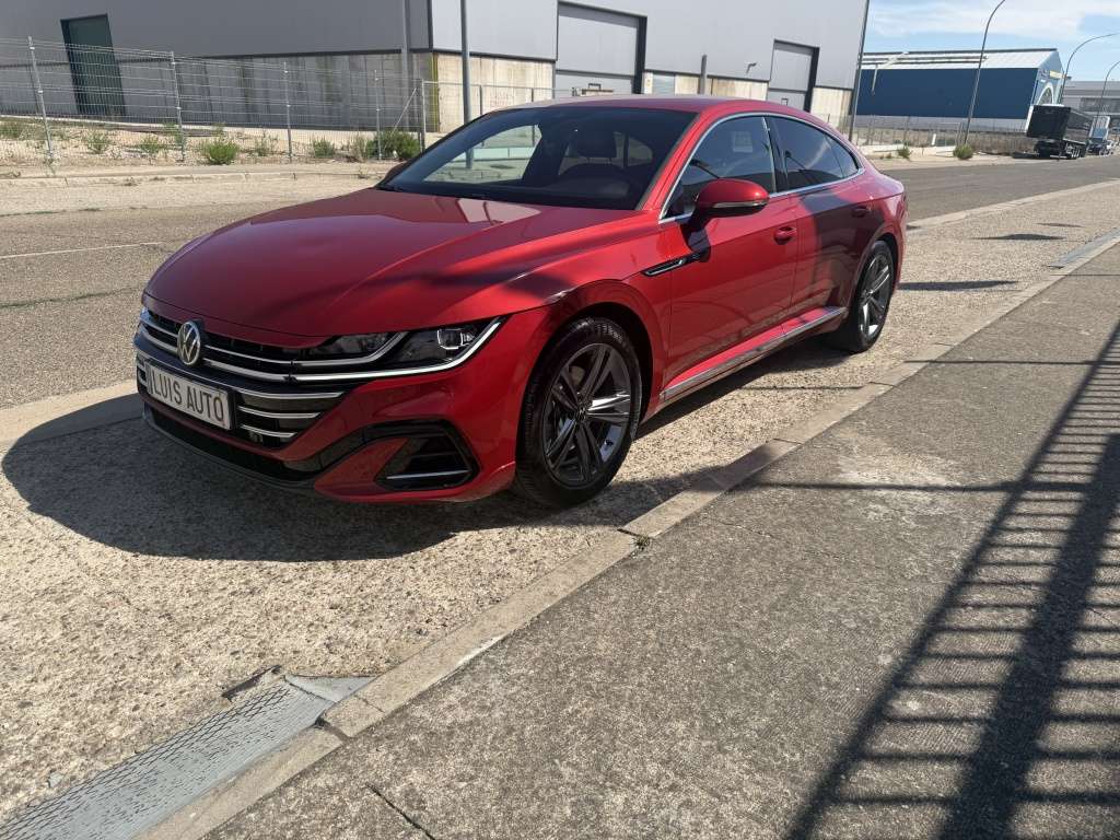 Volkswagen Arteon 2.0TDI R-Line DSG7 147kW - foto 1