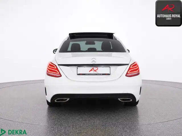 Mercedes-Benz C-Class view 4