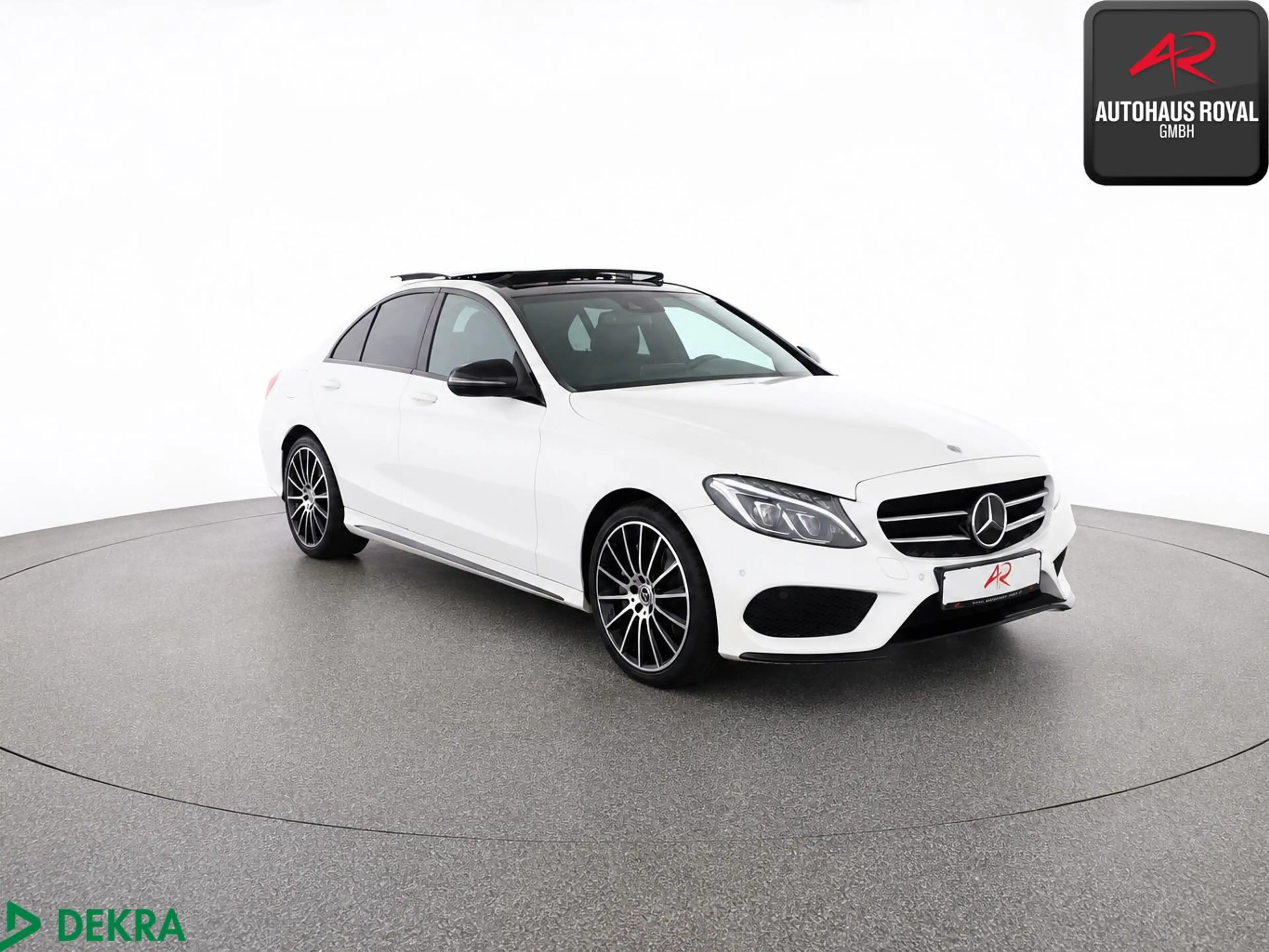 Mercedes-Benz C 400 4M AMG LINE PANO,DISTRONIC,COMAND,KAMERA — photo 7
