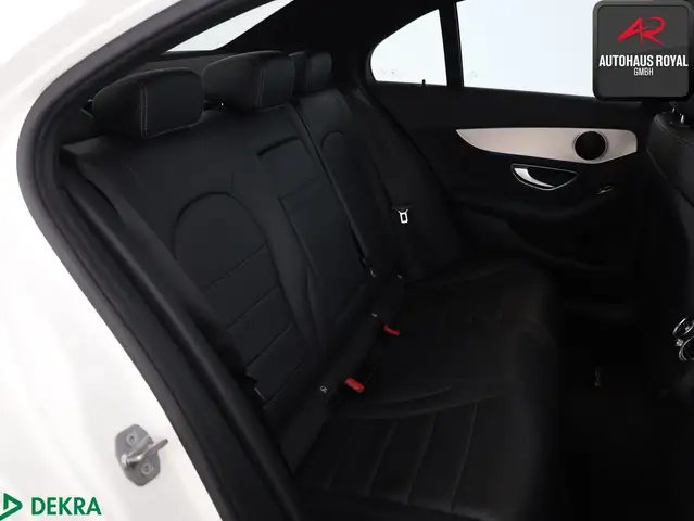 Mercedes-Benz C-Class view 12