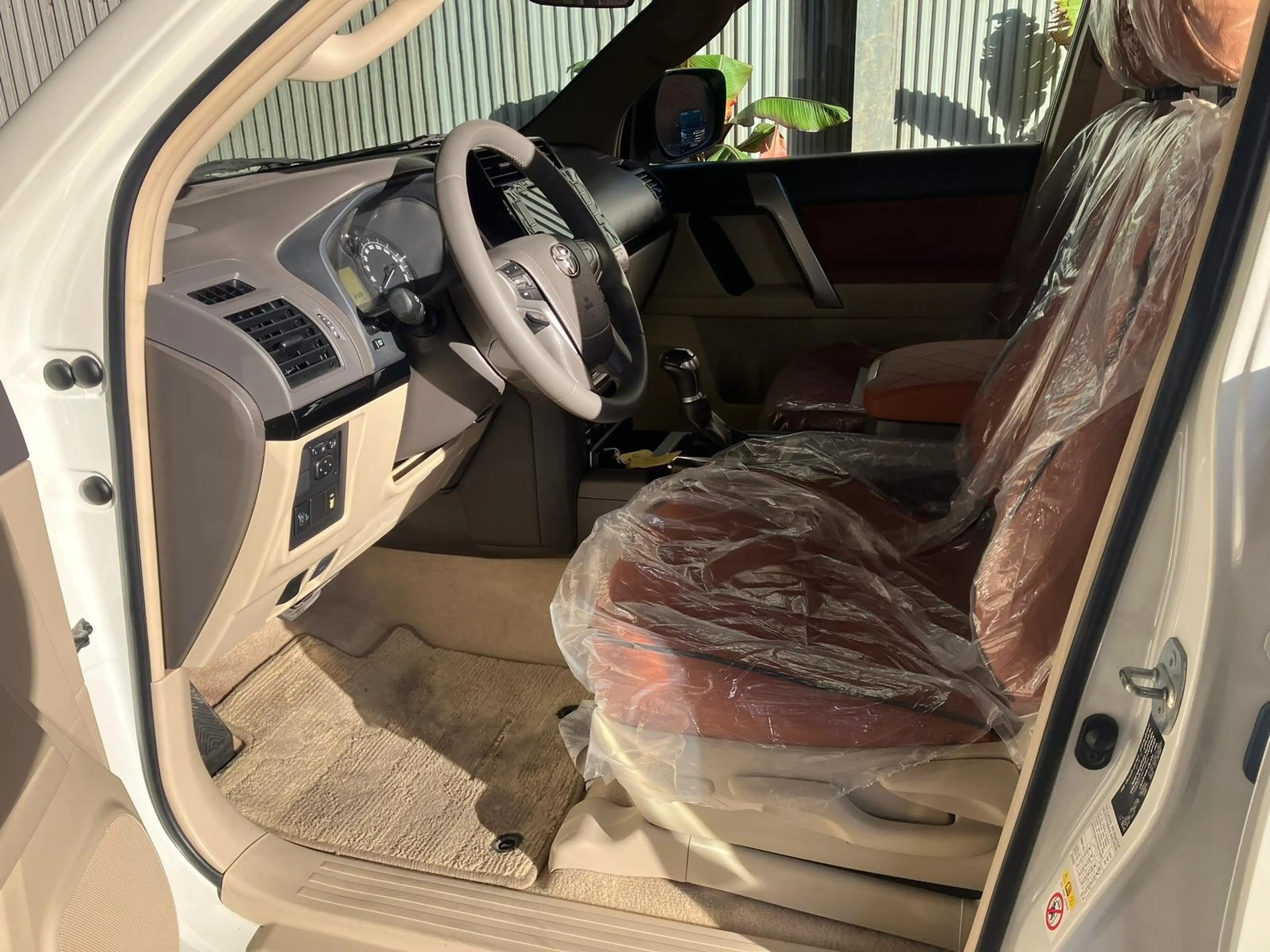Toyota Land Cruiser Prado V6 4.0L | FULL OPTION — photo 8