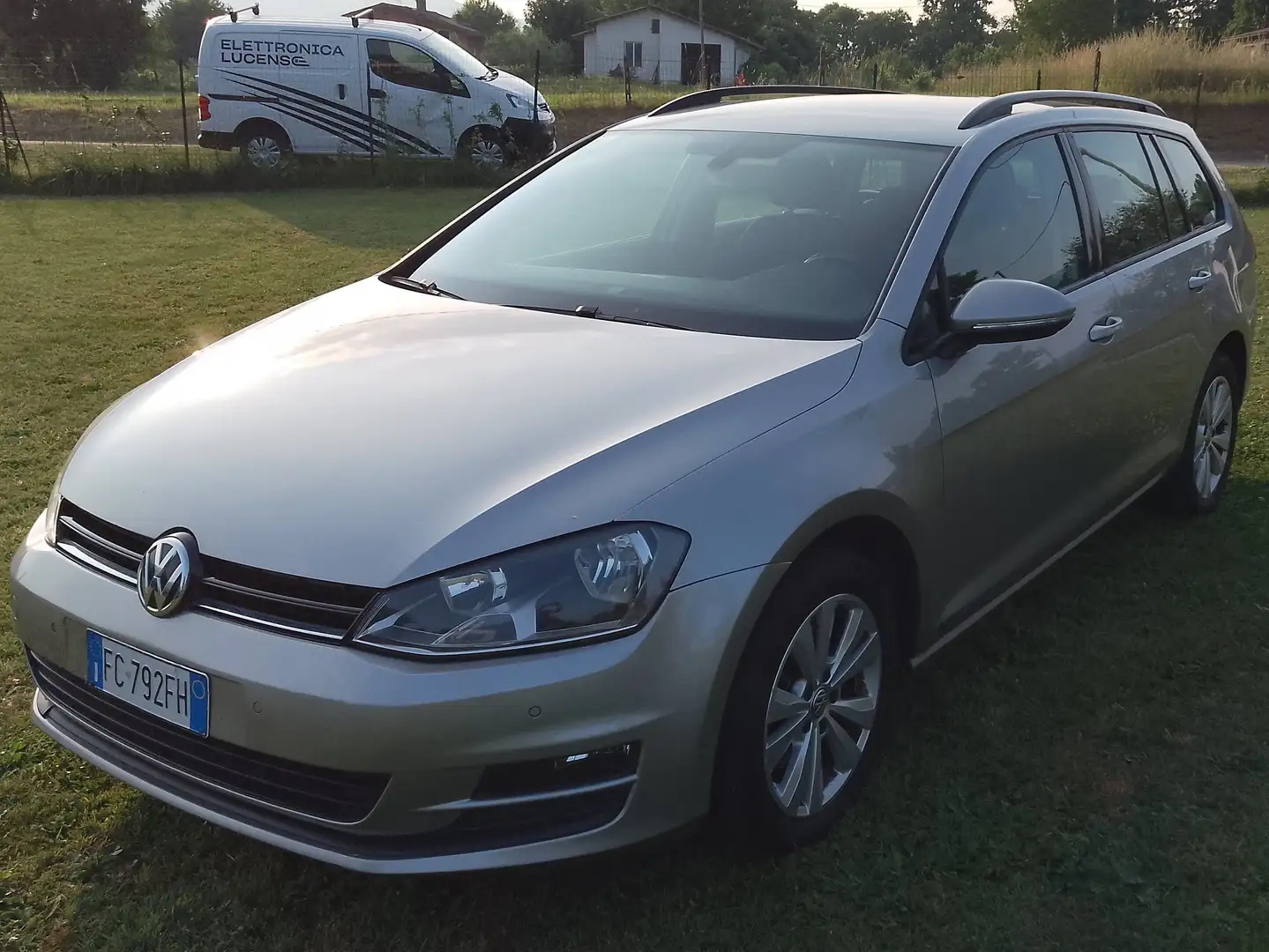 Volkswagen Golf Variant Grigio - 1