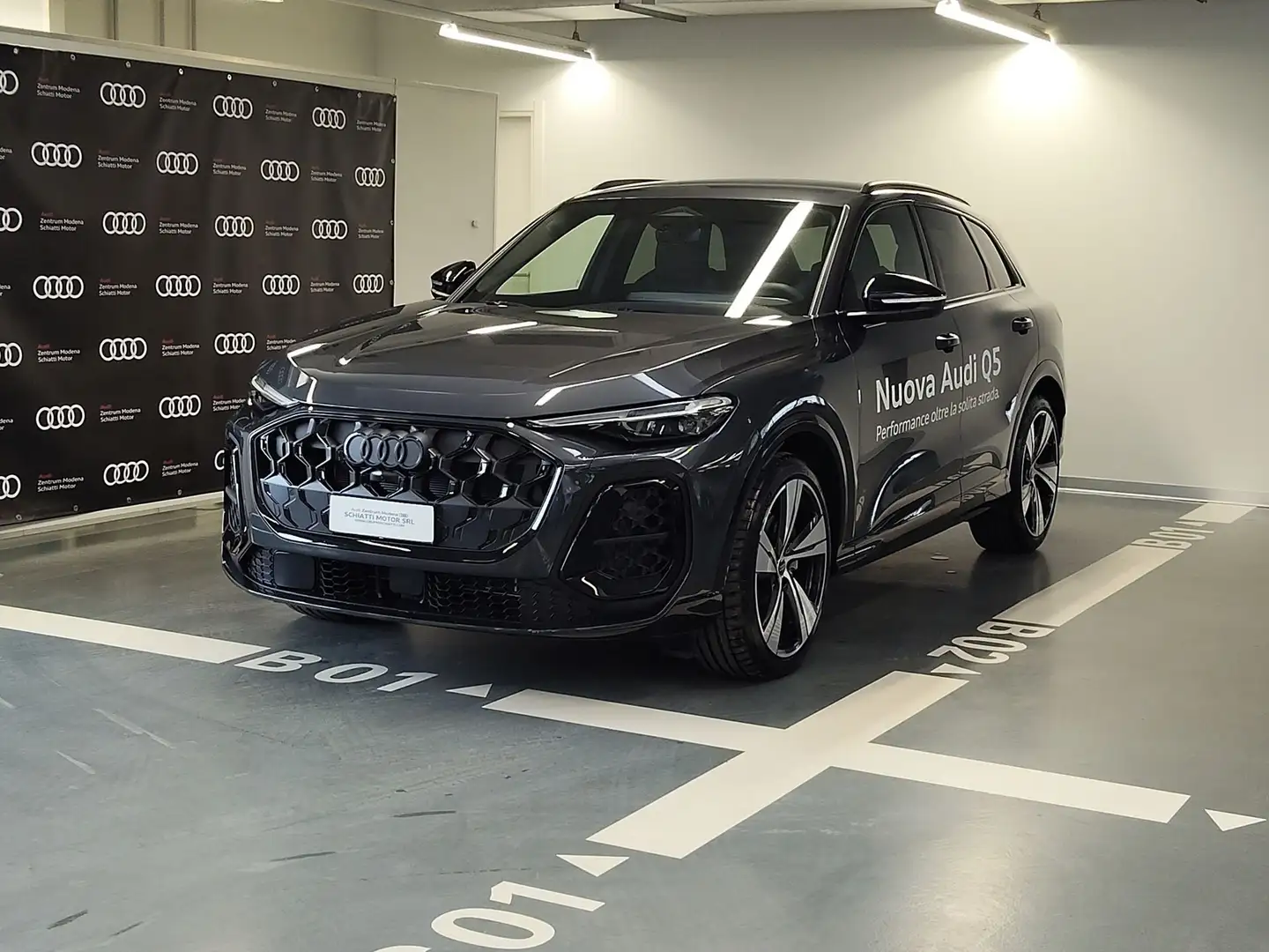 Audi Q5 TDi 150 kW mHEV+ S tronic quattro S line edition Grigio - 1