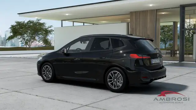 BMW 2 Series view 2