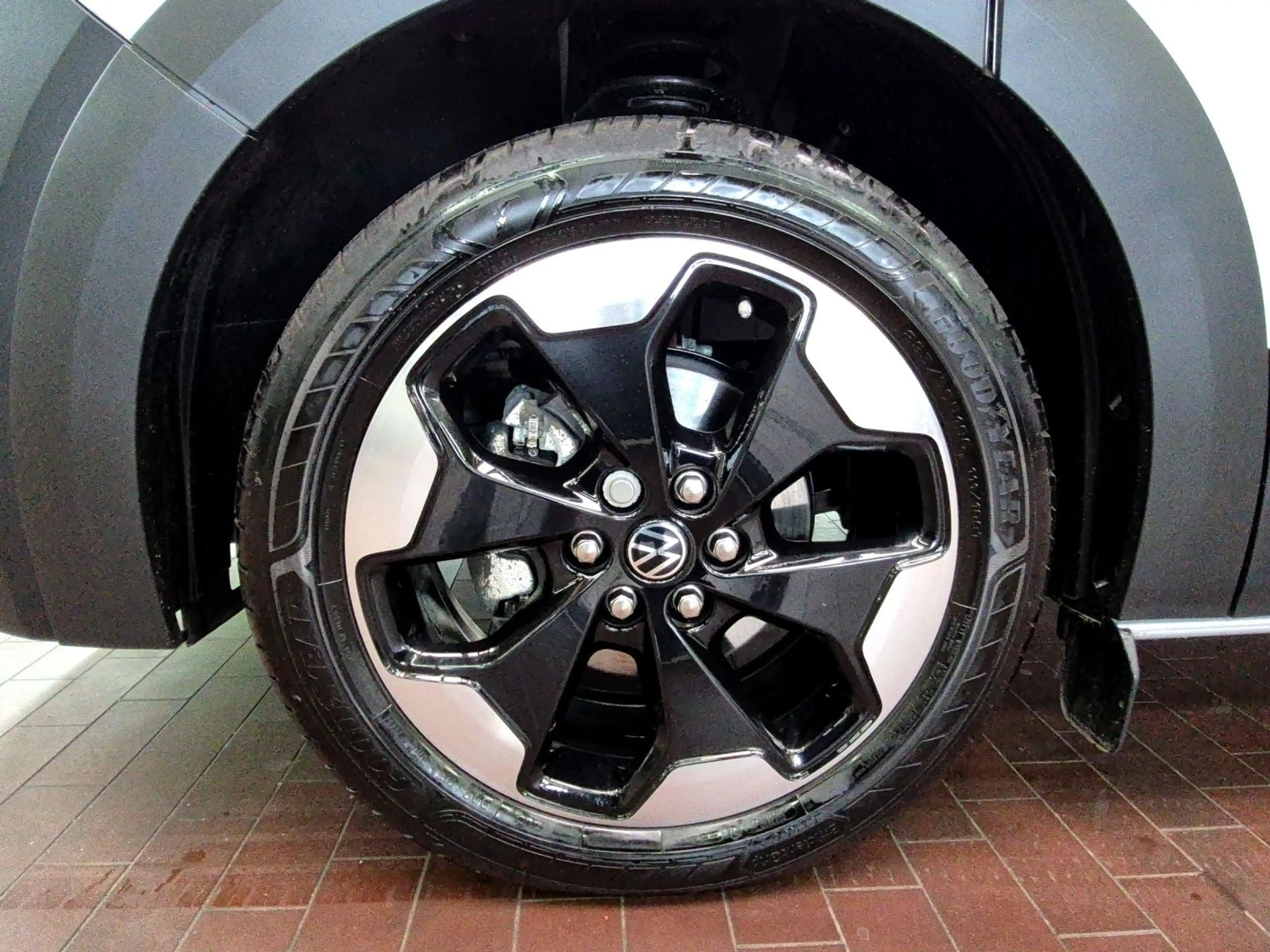Volkswagen T7 Caravelle PanAmericana 2.0 TDI Aut. AHK PANO — photo 14