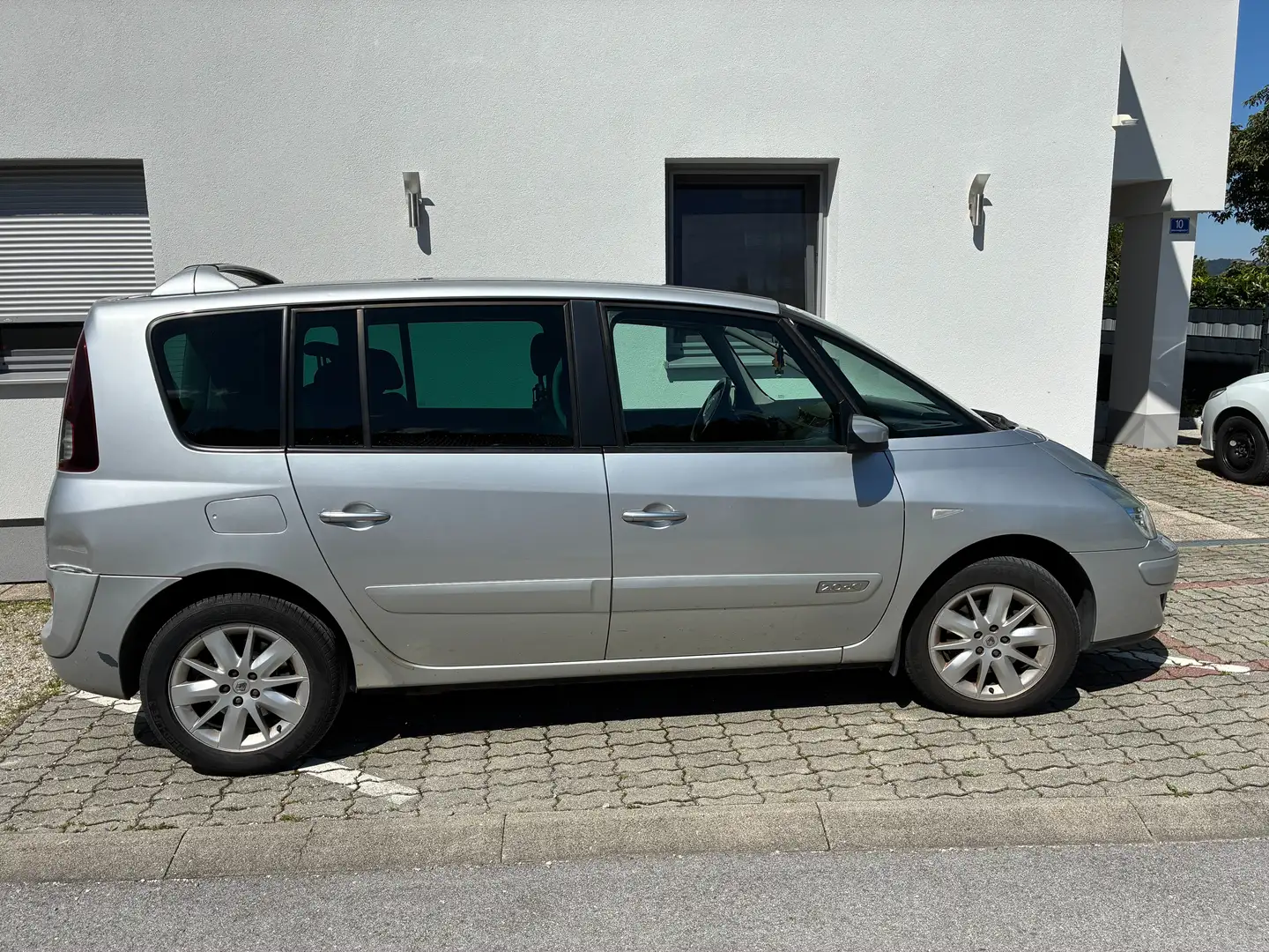 Renault Espace Espace Sport Edition 2,0 dCi Sport Edition Silber - 2