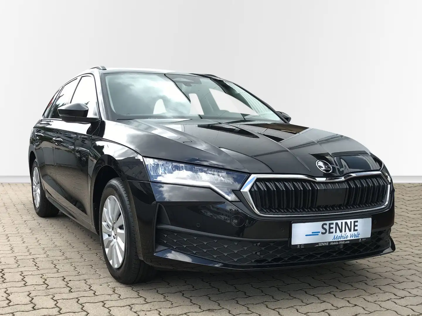 Skoda Octavia Octavia 1.5 TSI DSG Essence AHK, LED, Kamera BC Zwart - 2