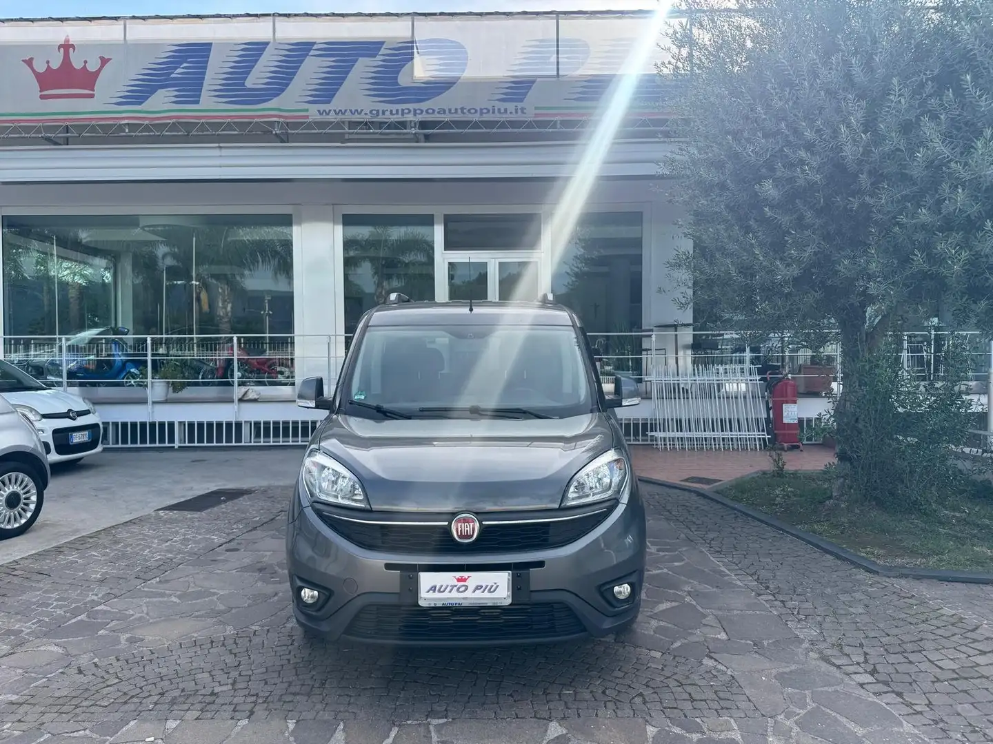 Fiat Doblo Doblo Maxi 1.6 mjt 16v Lounge 120cv N1 I.E. Gri - 2