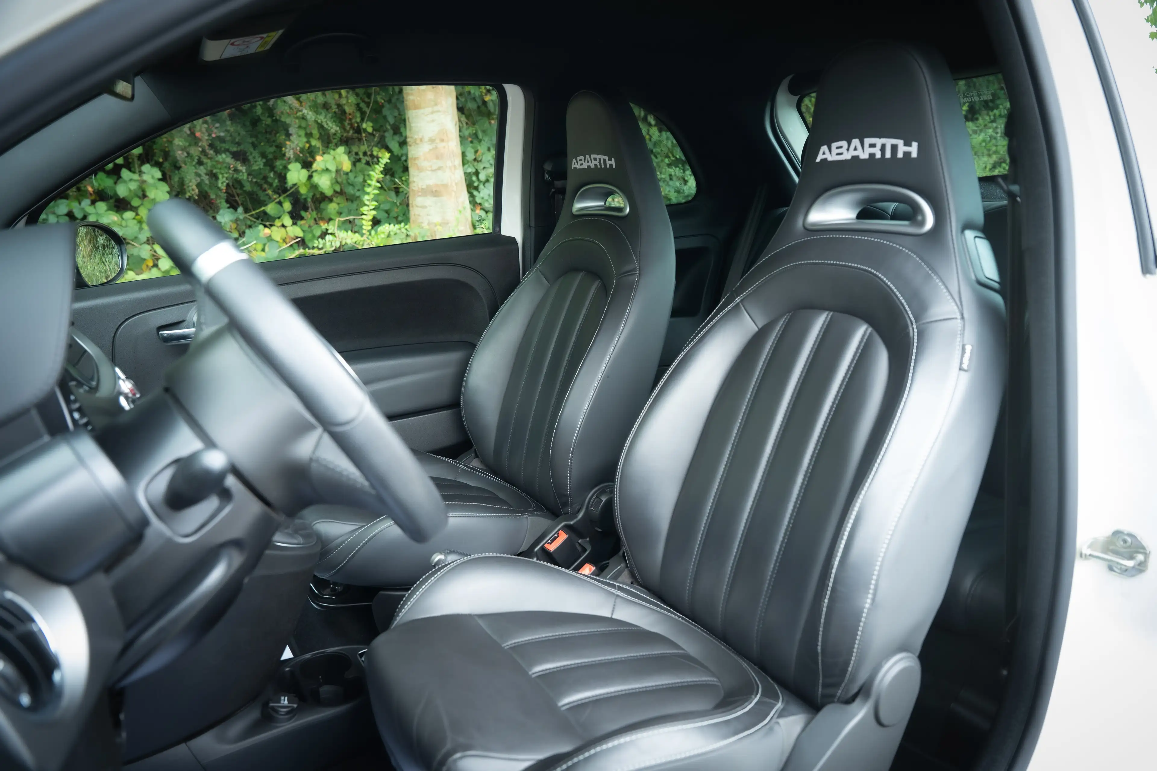 Fiat 500 Abarth — photo 7