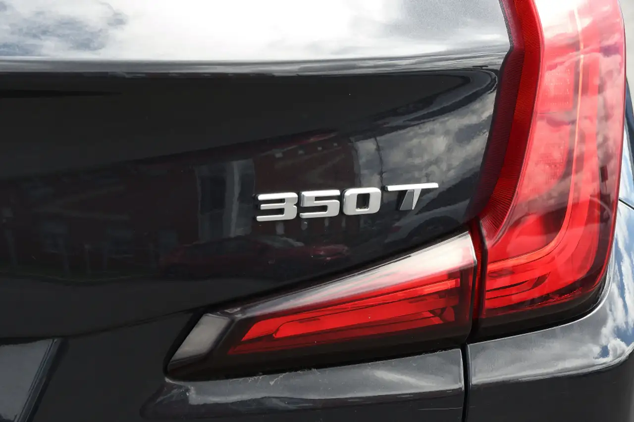 Cadillac XT4 снимка Cadillac XT4
