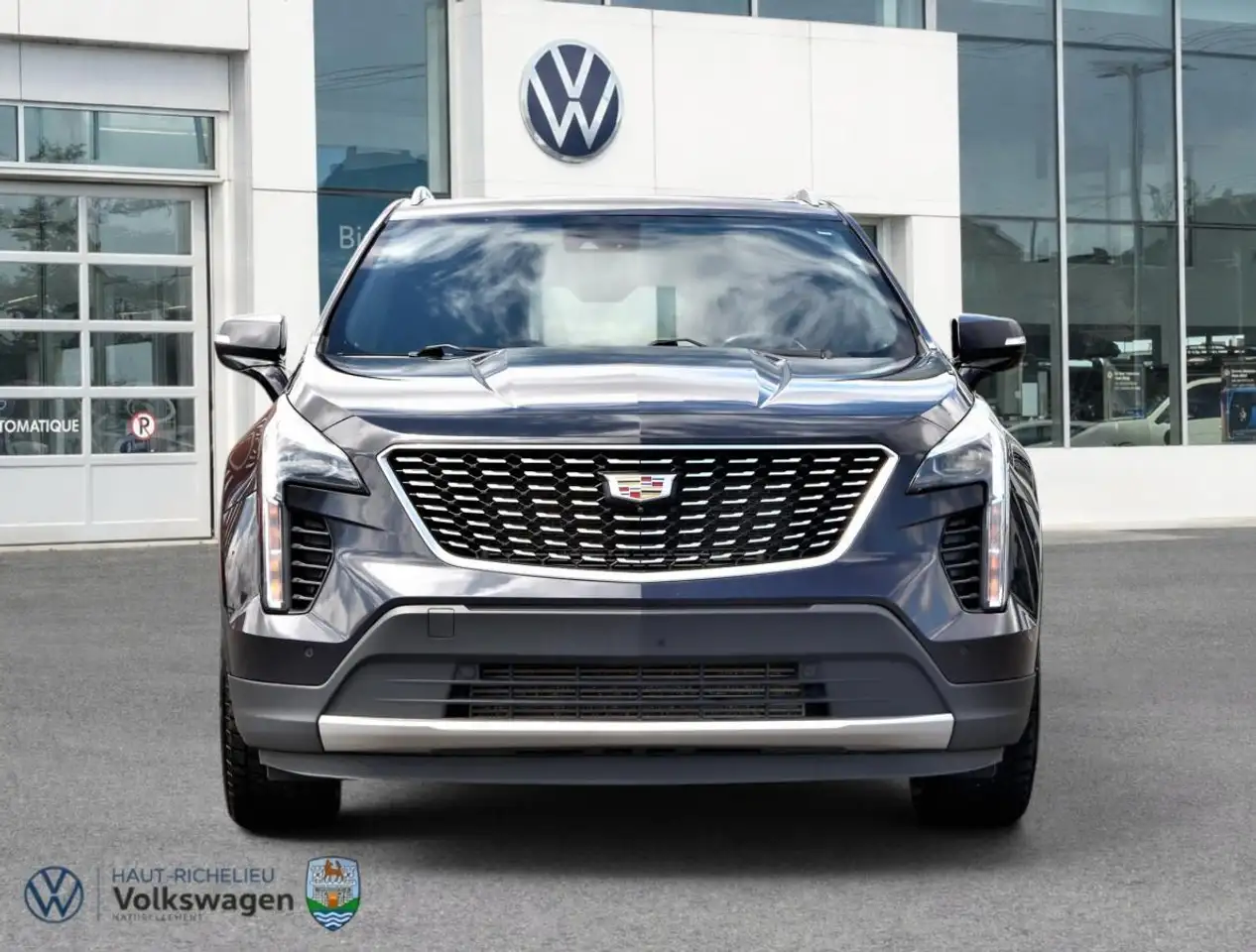 Cadillac XT4 снимка Cadillac XT4