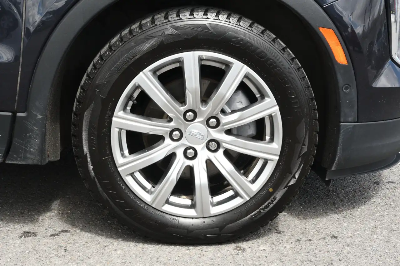 Cadillac XT4 снимка Cadillac XT4