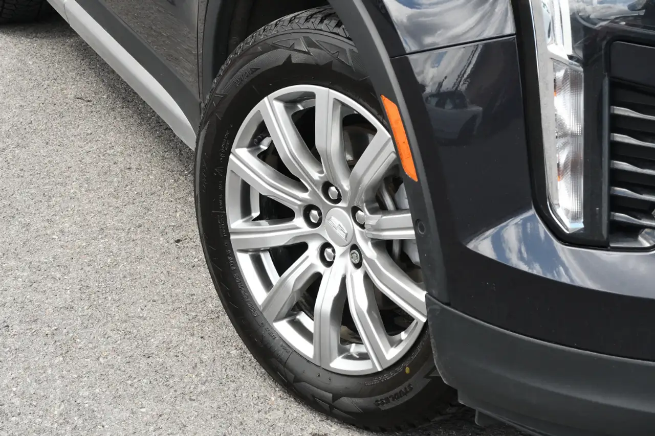 Cadillac XT4 снимка Cadillac XT4