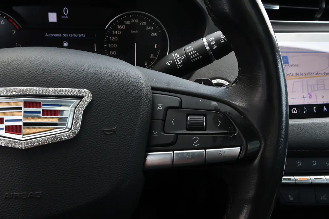 Cadillac XT4 снимка Cadillac XT4