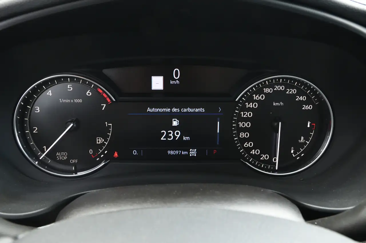 Cadillac XT4 снимка Cadillac XT4