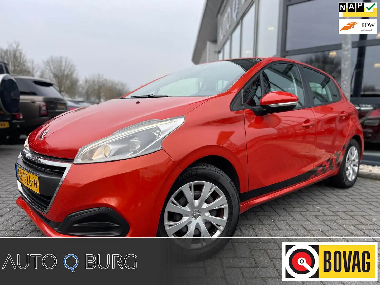 Peugeot 208 1.2 PureTech Active | Navi | Cruise | Airco | LMV Orange - 1