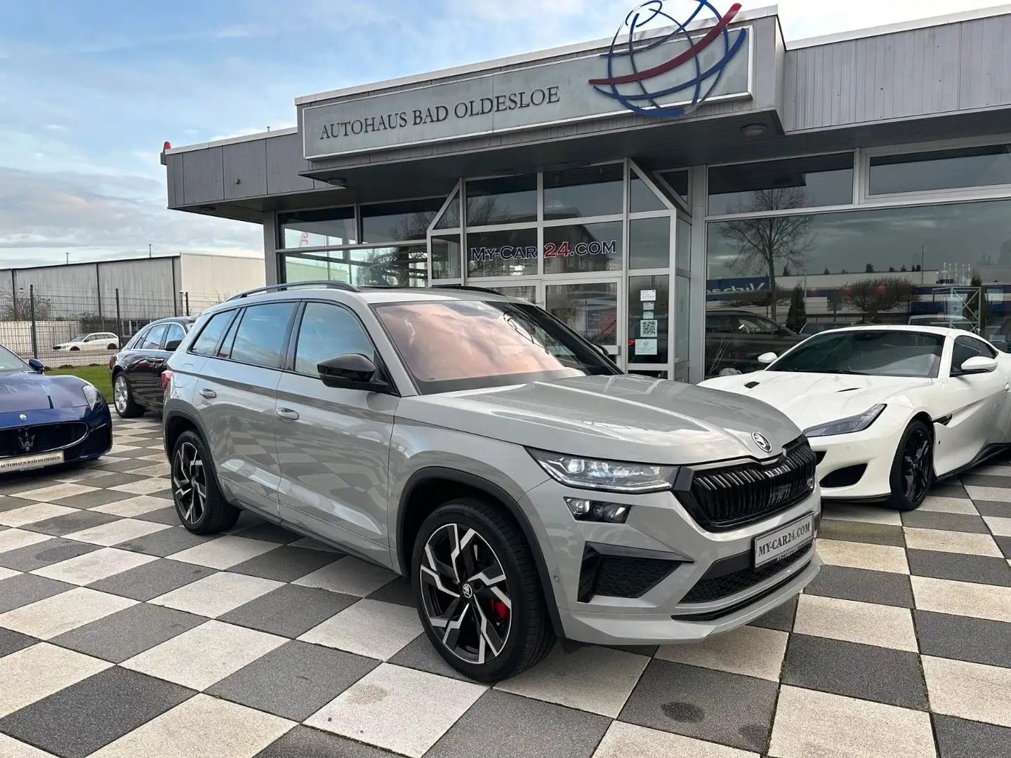 Skoda Kodiaq RS 4x4 Gris - 2