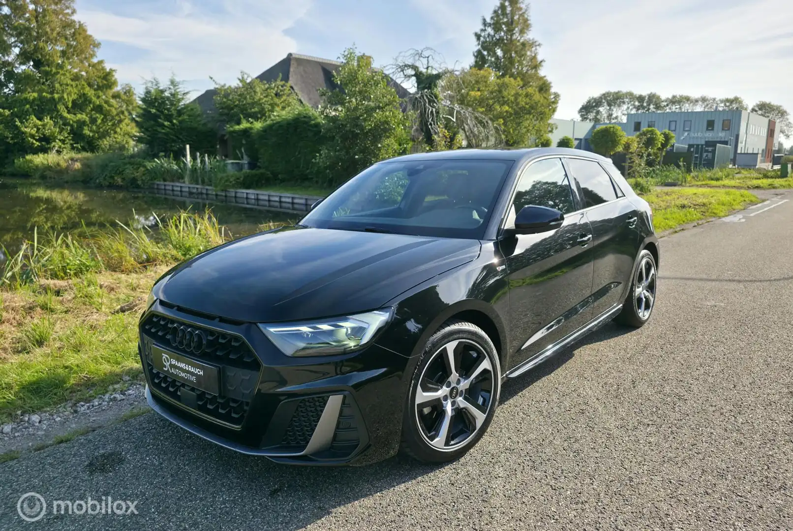 Audi A1 Sportback 30 TFSI 3x S-Line / Camera / Carplay Noir - 1
