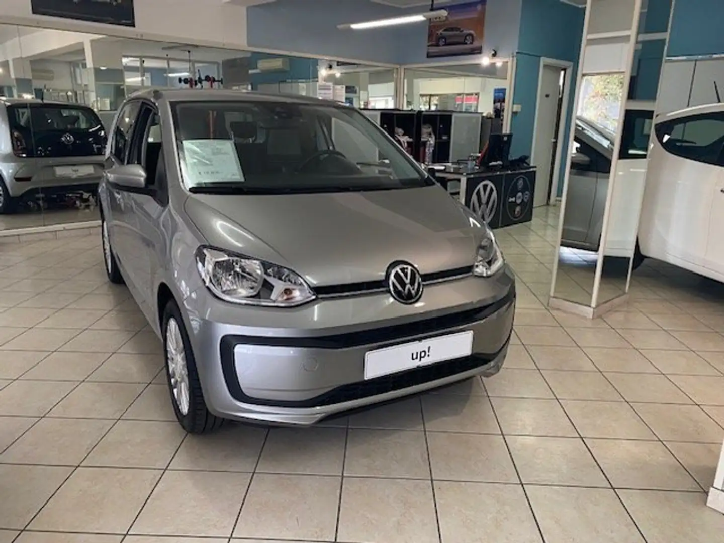 Volkswagen up! 5p 1.0 evo Move 65cv Gris - 1