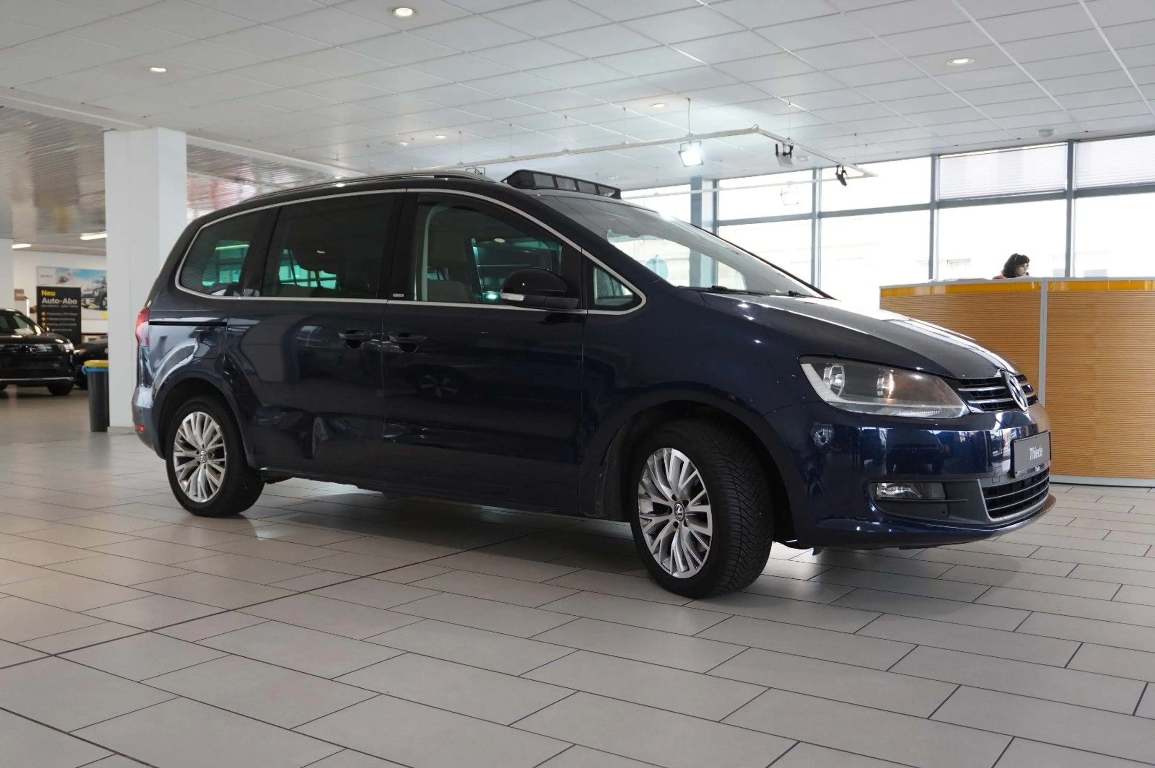 Volkswagen Sharan 1.4 TSI STYLE 7-SITZE NAVI/PANO./SPORT/SH — photo 7