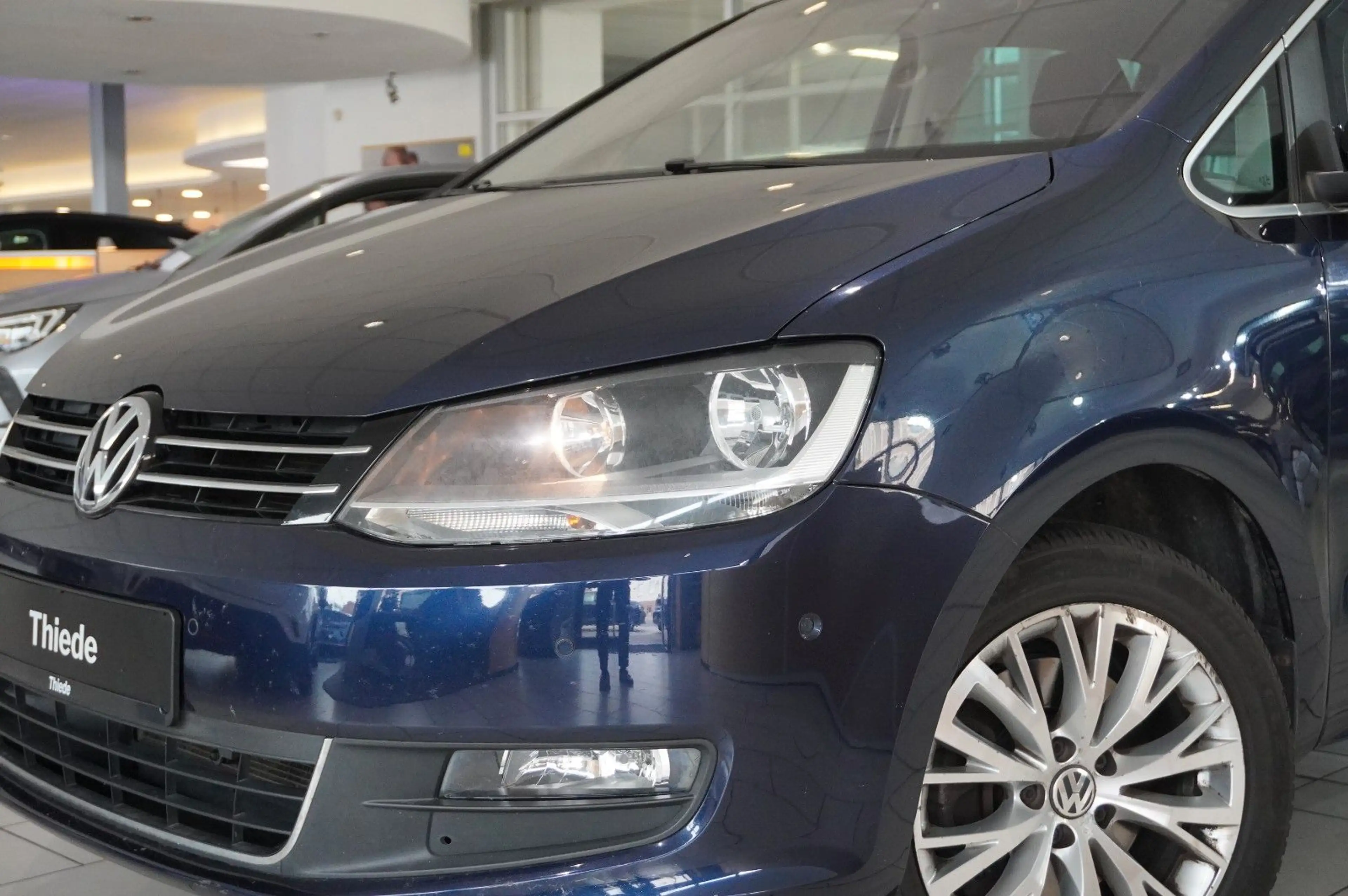Volkswagen Sharan 1.4 TSI STYLE 7-SITZE NAVI/PANO./SPORT/SH — photo 5