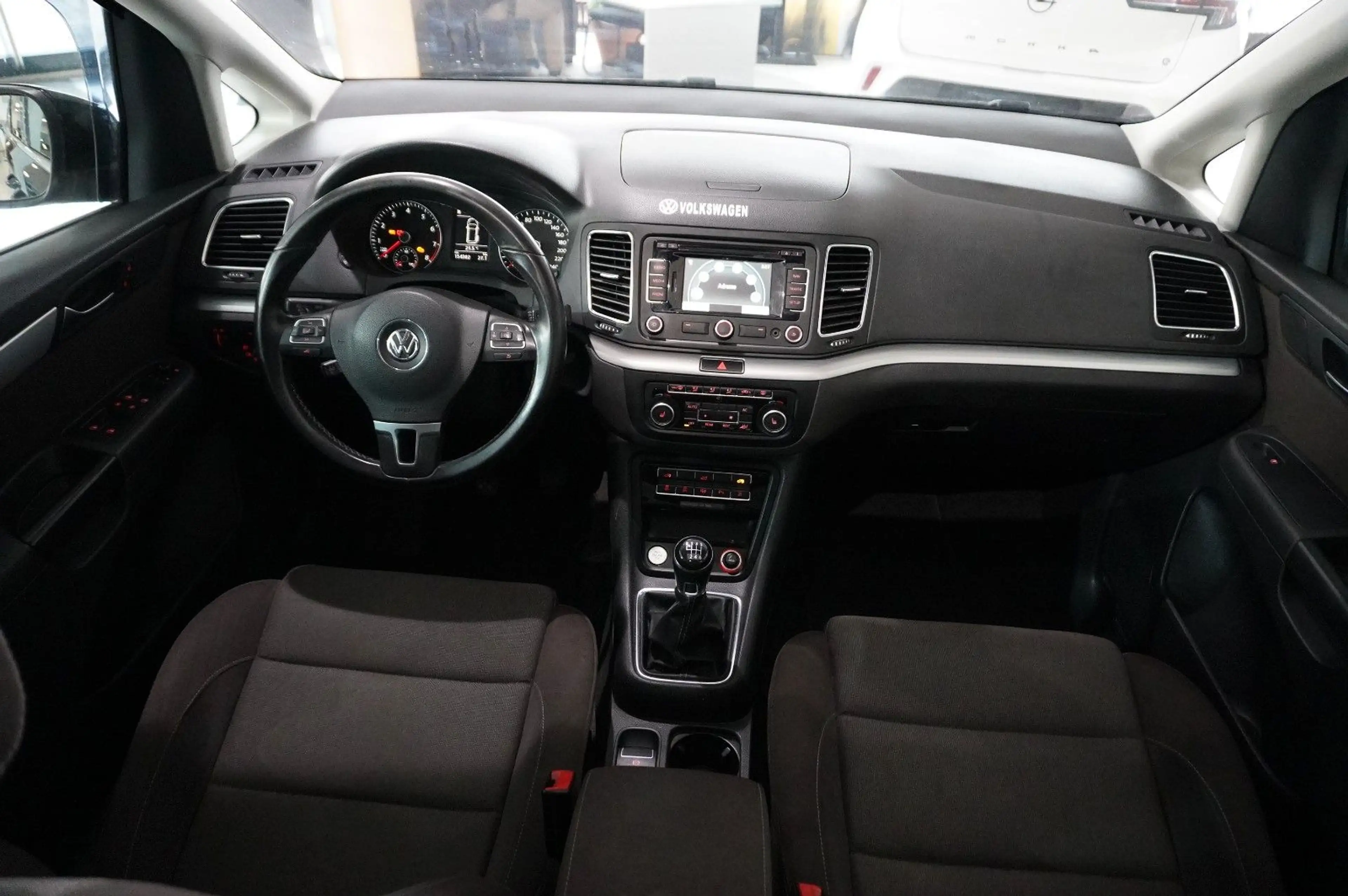 Volkswagen Sharan 1.4 TSI STYLE 7-SITZE NAVI/PANO./SPORT/SH — photo 11