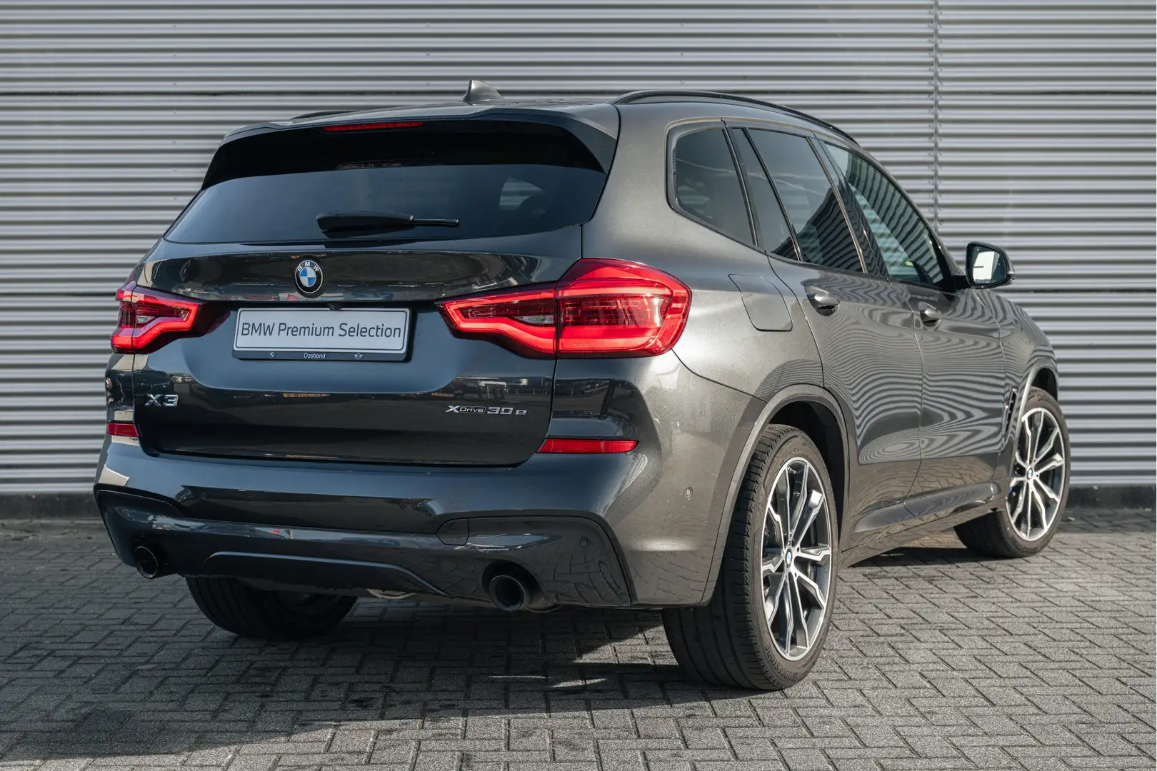 BMW X3 xDrive30e High Executive M Sport Automaat / Panora Gris - 2