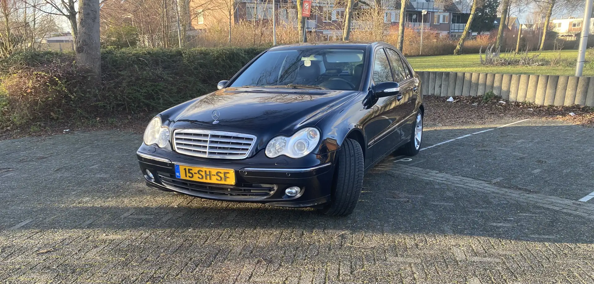 Mercedes-Benz C 230 7G-TRONIC Avantgarde Sport Edition - 2