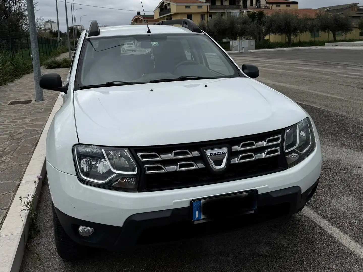 Dacia Duster Duster I 2014 1.5 dci Laureate 4x2 110cv Bianco - 2